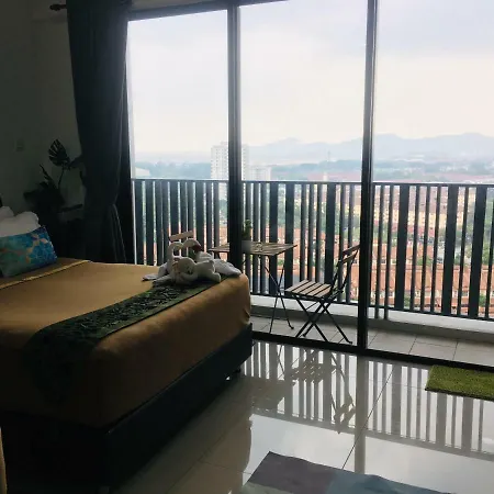 Studio I-Soho D'Gunduls Homestay By Dgh I-City Shah Alam Exterior photo