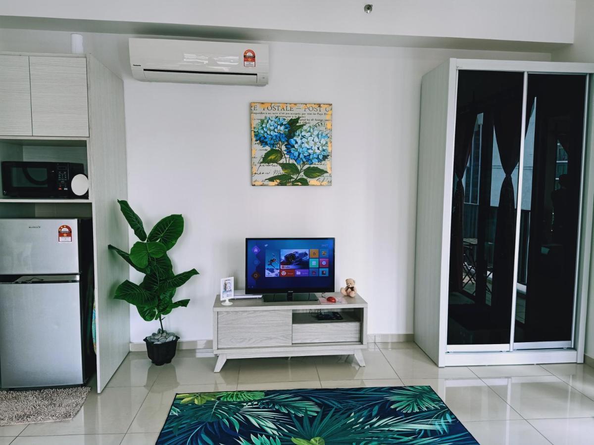 I-soho D'gunduls By Dgh I-city Apartment