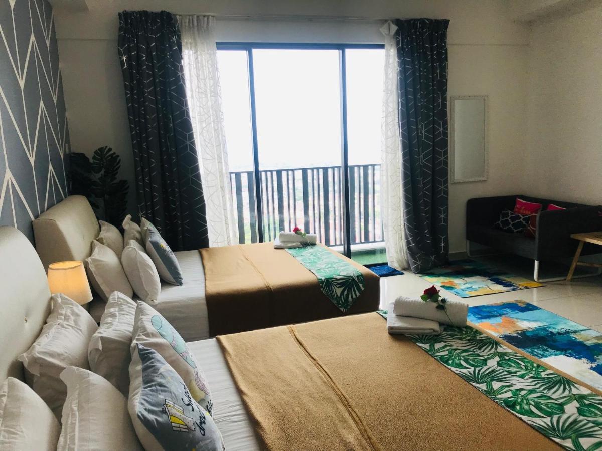 Apartment I-soho D'gunduls By Dgh I-city