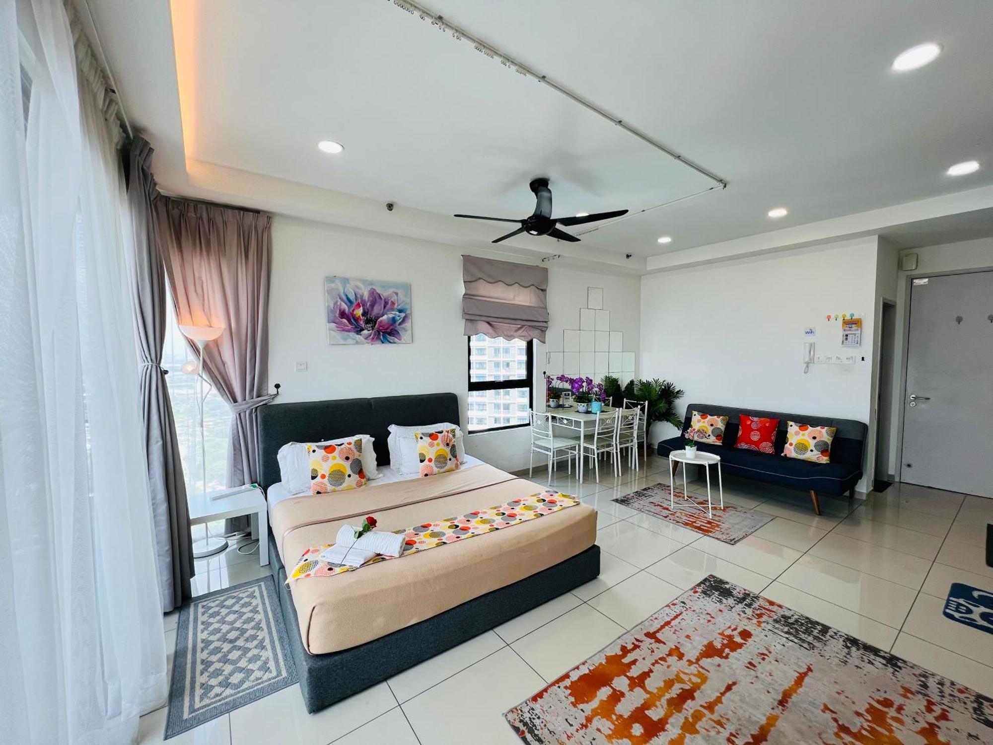 I-soho D'gunduls By Dgh I-city Apartment